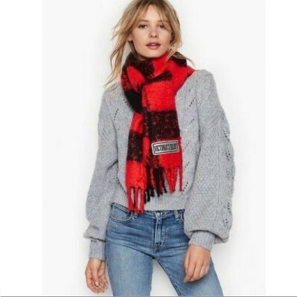 Victoria's Secret Accessories - ❤Victoria's Secret Buffalo Scarlet Scarf, NEW❤